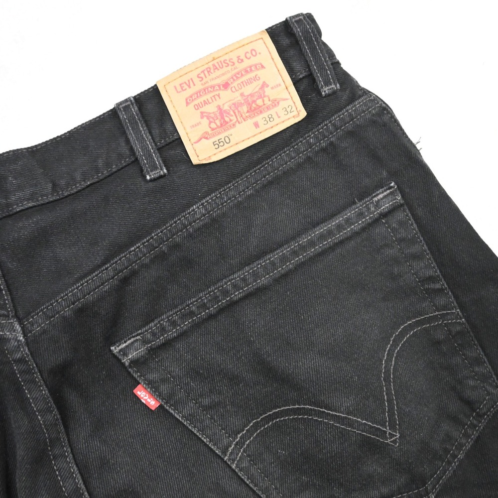 Levi's 550 Jeans Men 38x32 Relaxed Fit Black Denim Tapered Leg 100% Cotton
